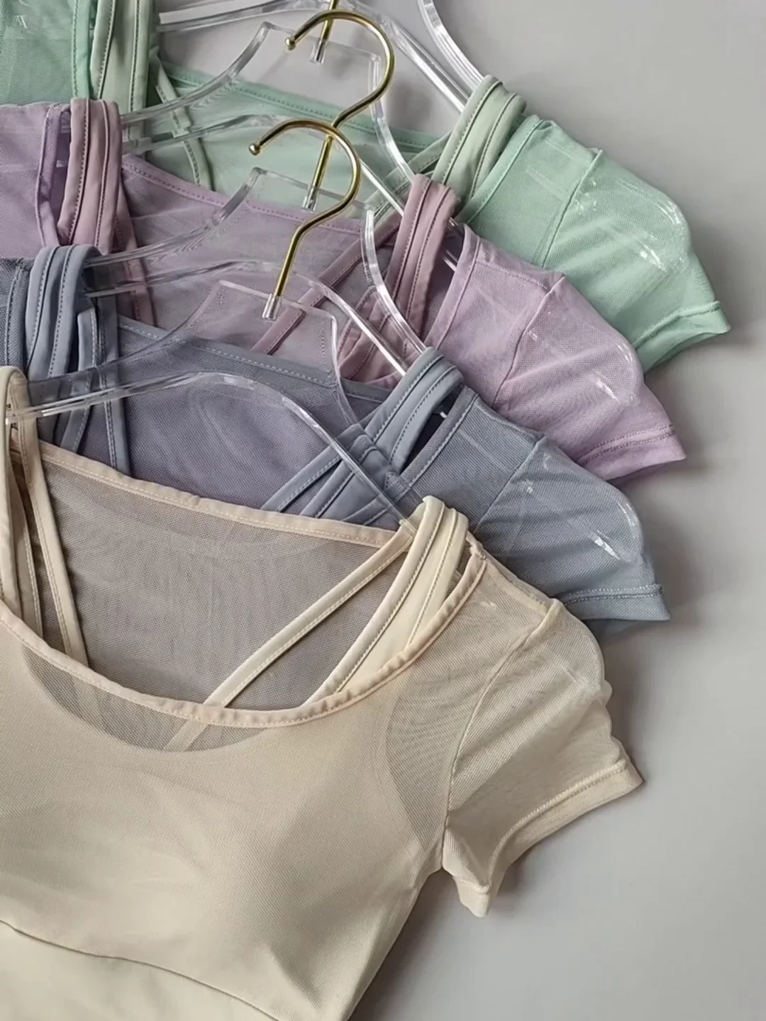 Haut de yoga et de fitness pou - Pilates Yoga Wrap Top avis et prix